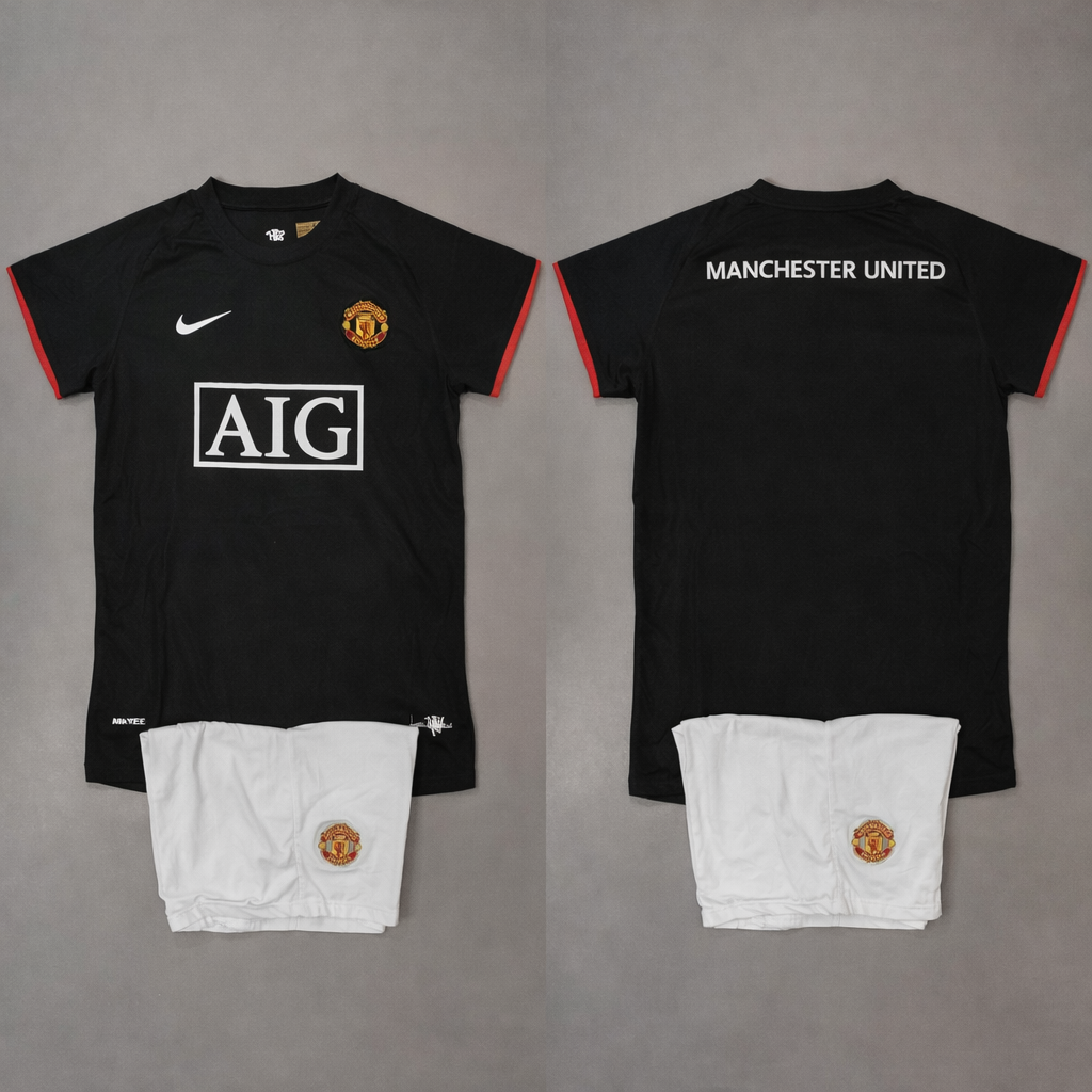 JerseyJunction Manchester United Third 2007 Retro Jersey with Shorts