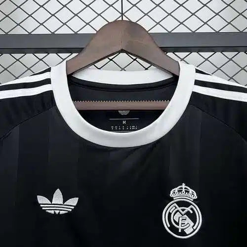 Real Madrid Black GoalKeeper Jersey 2025-26