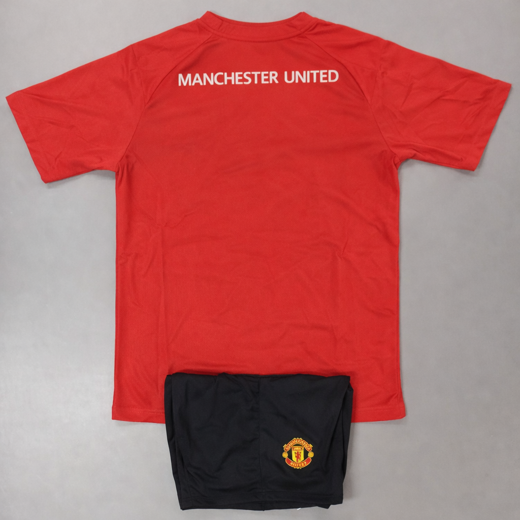 JerseyJunction Manchester United Home 2008 Retro Jersey with Shorts